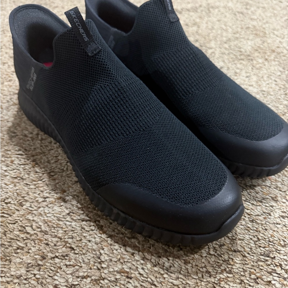 Skechers Men's Black Slip-On Sneakers